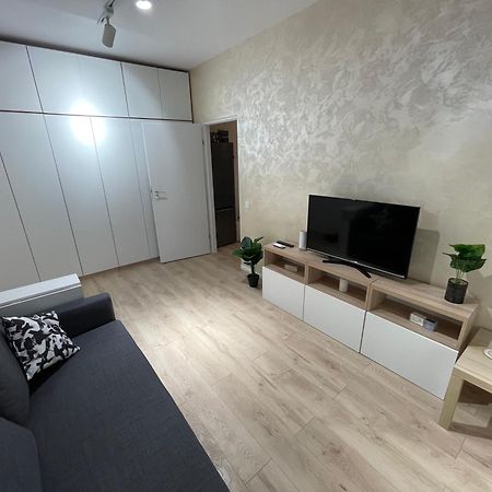 Radium Luxury Apartment Palace Bucharest Luaran gambar